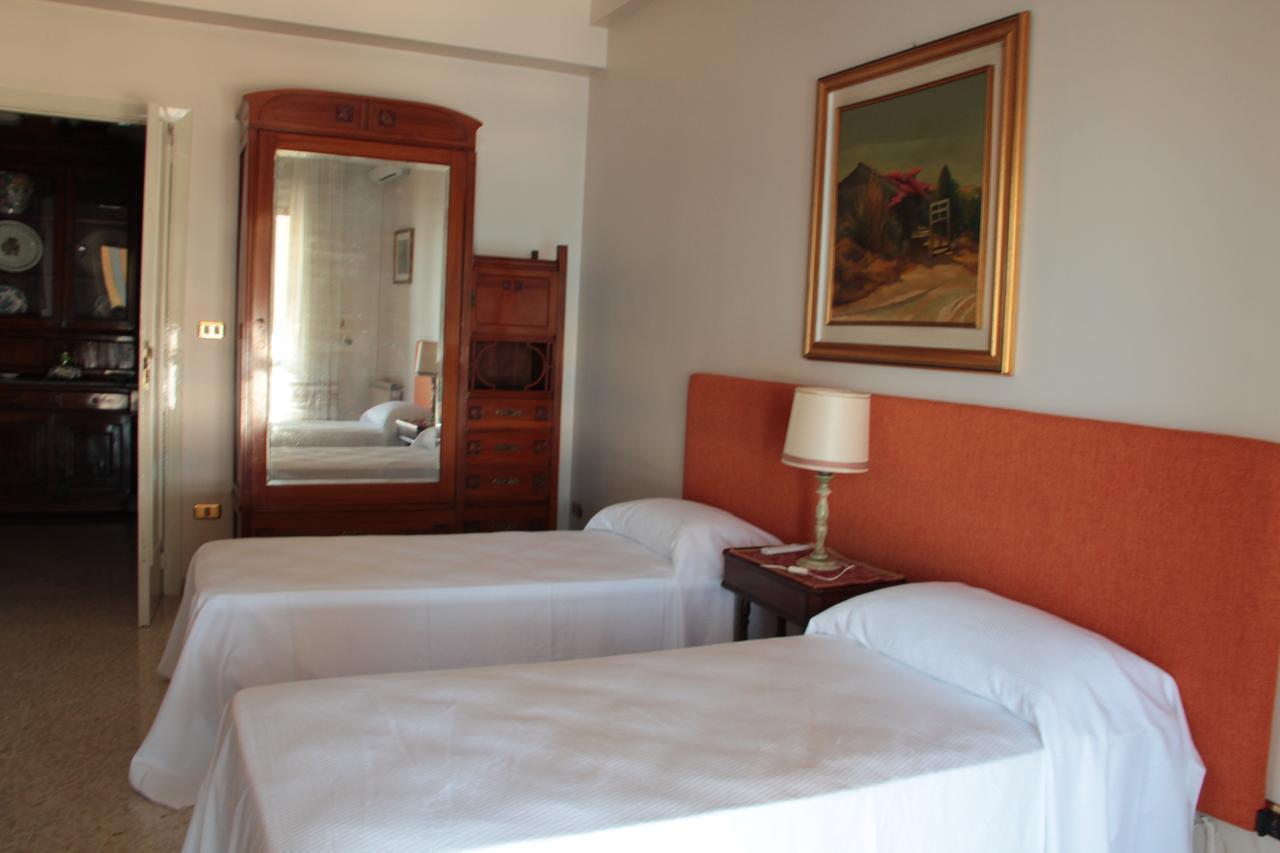 B.&B Margaret'S House Bed & Breakfast Milazzo Luaran gambar