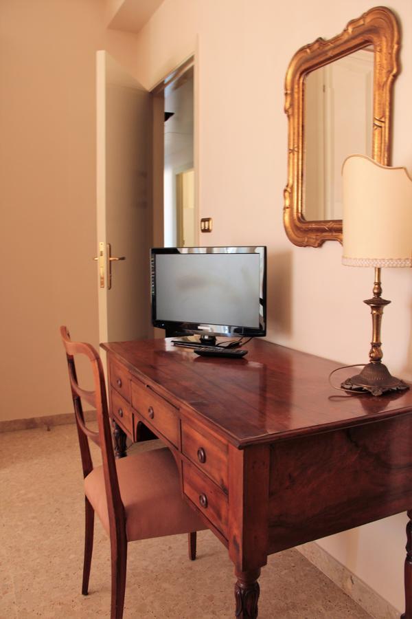 B.&B Margaret'S House Bed & Breakfast Milazzo Luaran gambar